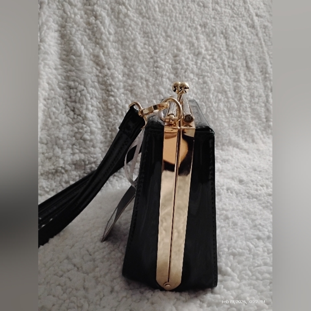 LA TERRE GREEN CLUTCH - Picture 10 of 13